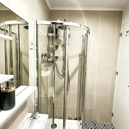 아파트 To Be Mouraria *