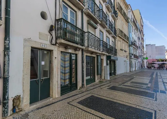 To Be Mouraria Διαμέρισμα *